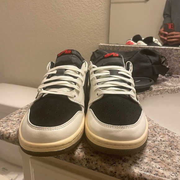 Worn only one time for a picture, All clean, no scuffs or Creases, Ready to ship main image 8